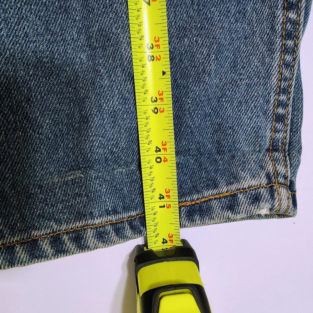 Levi Strauss 550 Classic Relaxed Tapered Jeans Medium Wash Women Size 10 L - Picture 10 of 15